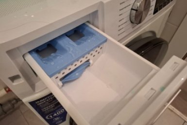 Машинке 15 лет, а лоток как новый: держу в растворе 2 часа — ни закаменевшего порошка, ни черной плесени ИА StavropolMedia