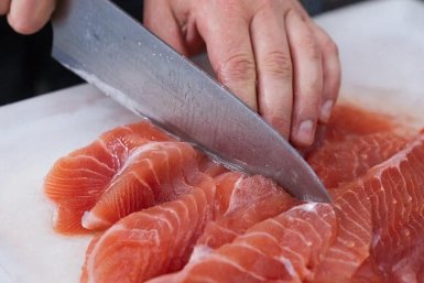 Как лучше всего солить рыбу в домашних условиях - лучше и вкуснее, чем в магазине ИИ Kandinsky (18+)