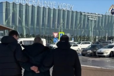 Мужчину, обвиняемого в убийстве пяти человек 30 лет назад, задержали на Ставрополье скриншот из видео следкома РФ