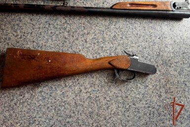 Жительница нашла в стене дома при ремонте спрятанное ружьё Управление Росгвардии по Кузбассу