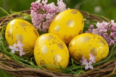 Луковая шелуха в прошлом: беру 3 ложки приправы и получаю солнечные яйца к Пасхе ИИ GigaChat (18+)