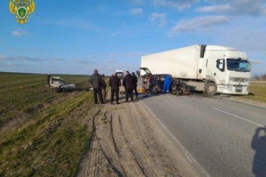 Два человека погибли и один пострадал в ДТП с тремя автомобиля на Ставрополье Прокуратура Ставрополья