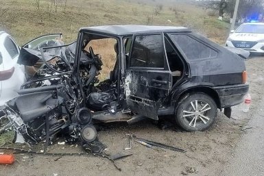 Два человека пострадали в жёстком лобовом ДТП в округе на Ставрополье Госавтоинспекция Ставрополья
