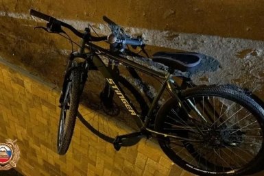 В Ставрополе подросток на велосипеде проехал на красный и попал под авто Госавтоинспекция Ставрополья