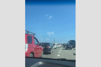 Пробки сковали Ставрополь на выезде из города в Радоницу Читательница ИА Stavropol.Media