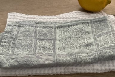 1 ночь в этом растворе — и вафельные полотенца белее снега: возвращает белизну даже старым тряпкам