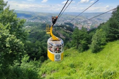 В Кисловодске после перерыва из-за ветра возобновила работу канатная дорога ИА Stavropol.Media