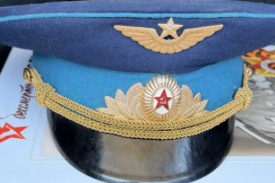 Ветерану помогли найти фуражку, которую он потерял на параде в Ессентуках Соцсети главы Ессентуков