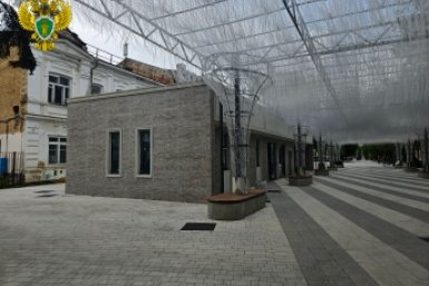 Прокуратура добилась сноса кафе-самостроя на проспекте Октябрьской революции в Ставрополе