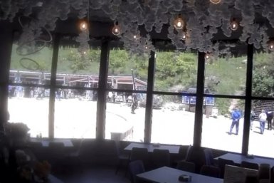 Каменная глыба скатилась с горы Кольцо и чуть не убила человека в Кисловодске