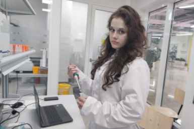 Кость из гриба: ставропольская школьница — о разработках в сфере медицины