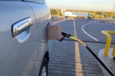 Губернатор Владимиров поручил разобраться с разбросом цен на АЗС Ставрополья Елена Гиневская, ИА Stavropol.Media