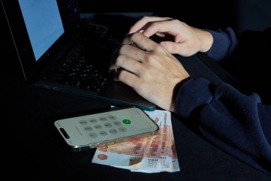 Новая ловушка для учителей: мошенники придумали схему обмана педагогов перед 1 сентября Дмитрий Осипчук, ИА PrimaMedia.ru