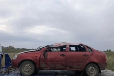 &quotЛада Калина&quot съехала в кювет с трассы и перевернулась в Буденновском округе Госавтоинспекция Ставрополья