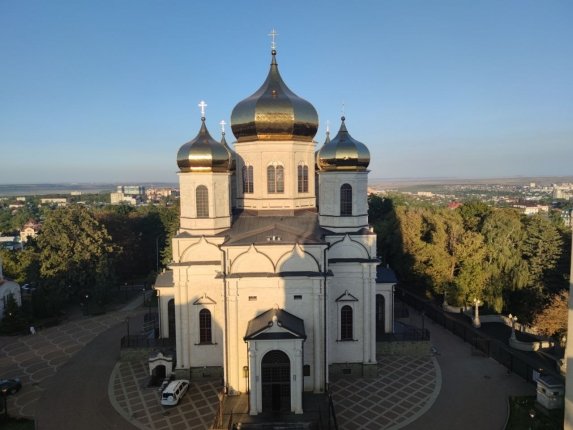 В Ставрополе заработают 16 елочных базаров во всех трех районах