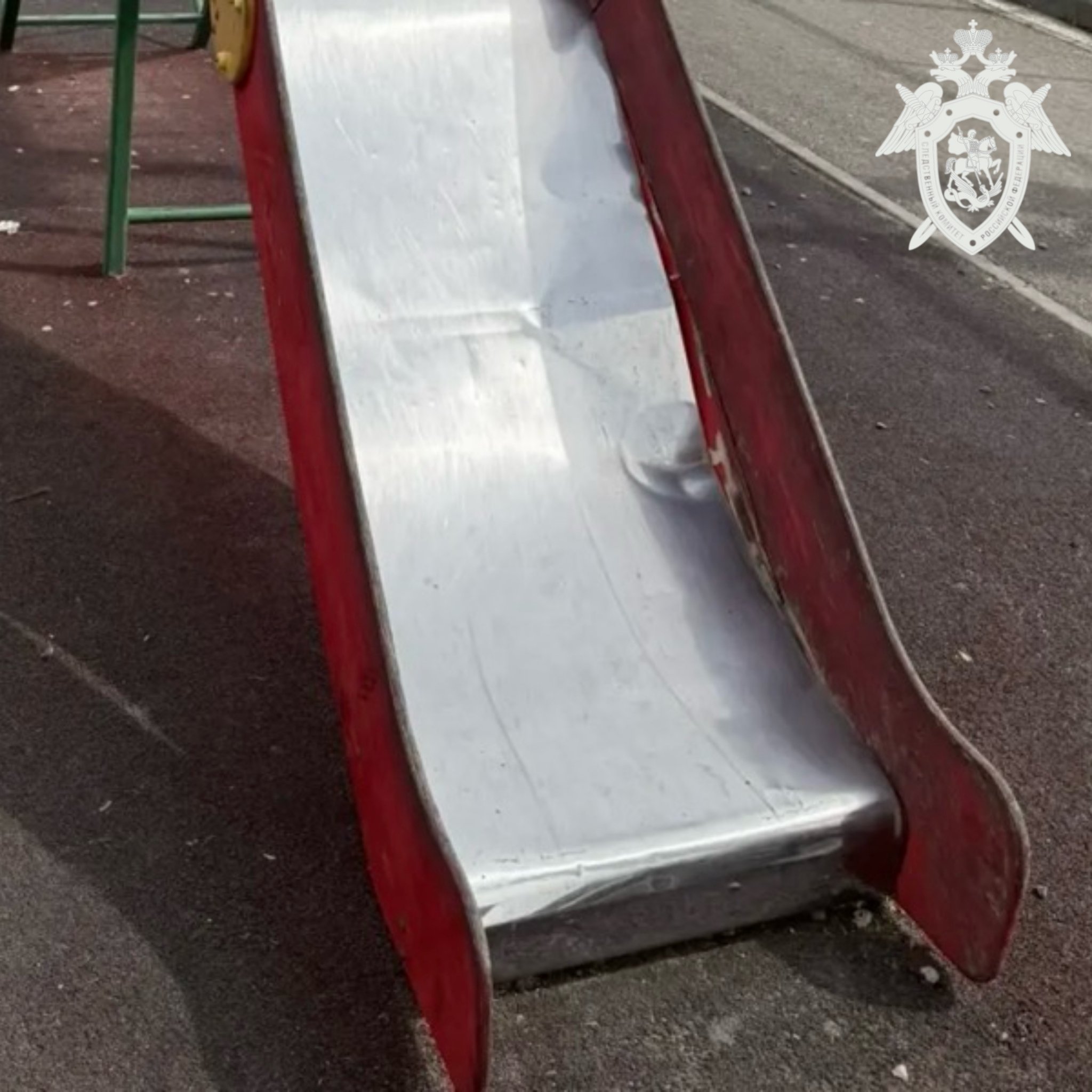 После травмирования мальчика на горке возбудили уголовное дело в Пятигорске СУ СК по Ставрополью