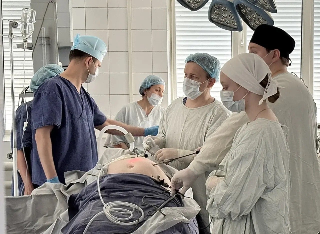 Медики избавили мужчину от боли в животе, с которой он жил 15 лет Пресс-служба больницы имени М.А. Подгорбунского