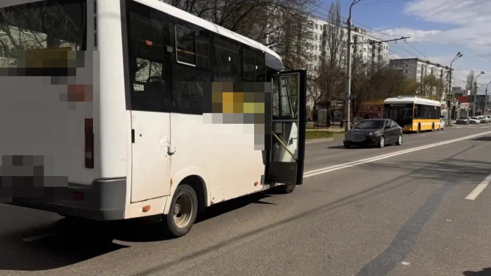 Из-за резкого торможения пострадала пассажирка маршрутки в Ставрополе Госавтоинспекция Ставрополья