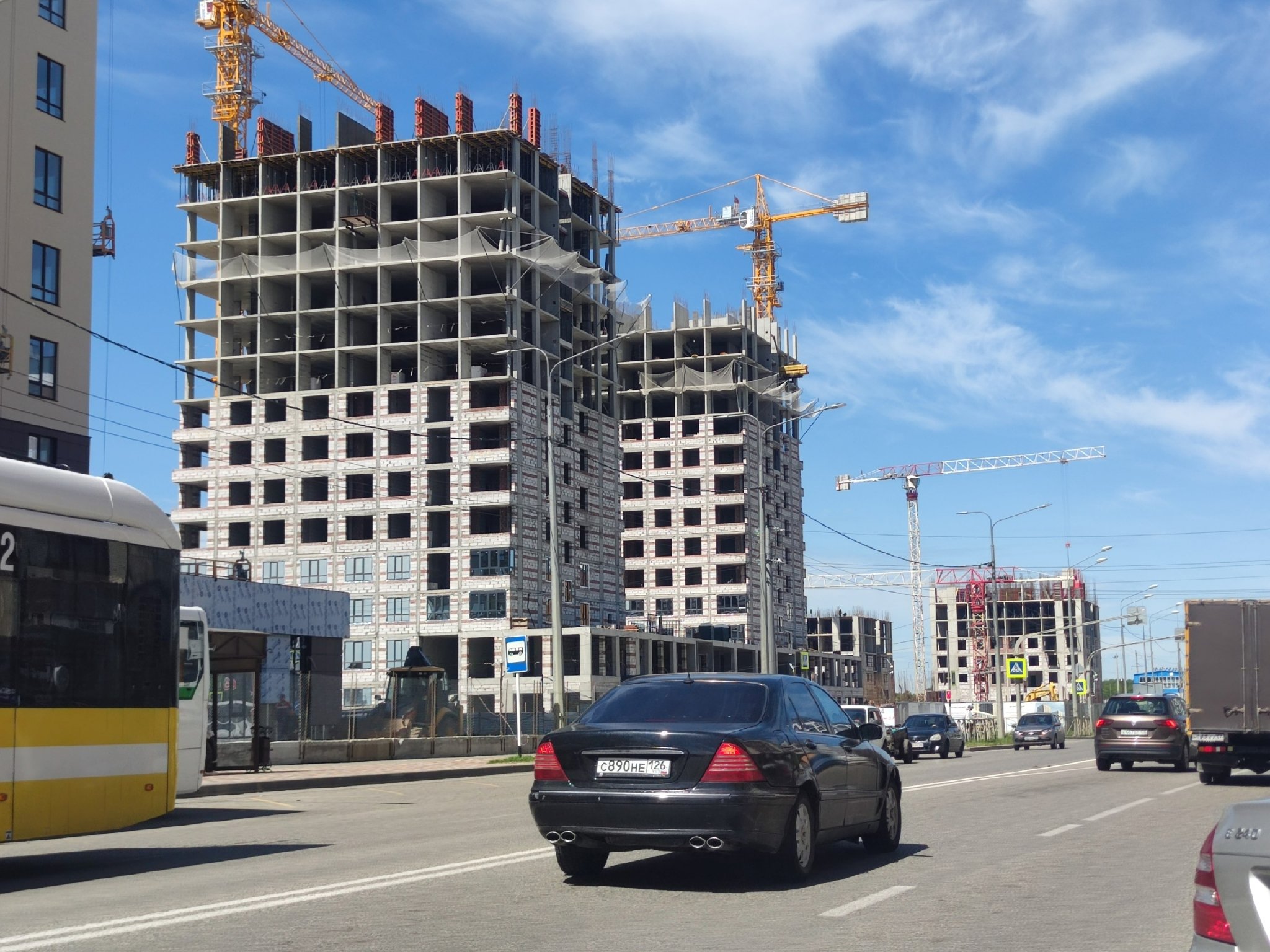Вид на Эльбрус и пробки: в Ставрополе строится ЖК “Крылья”