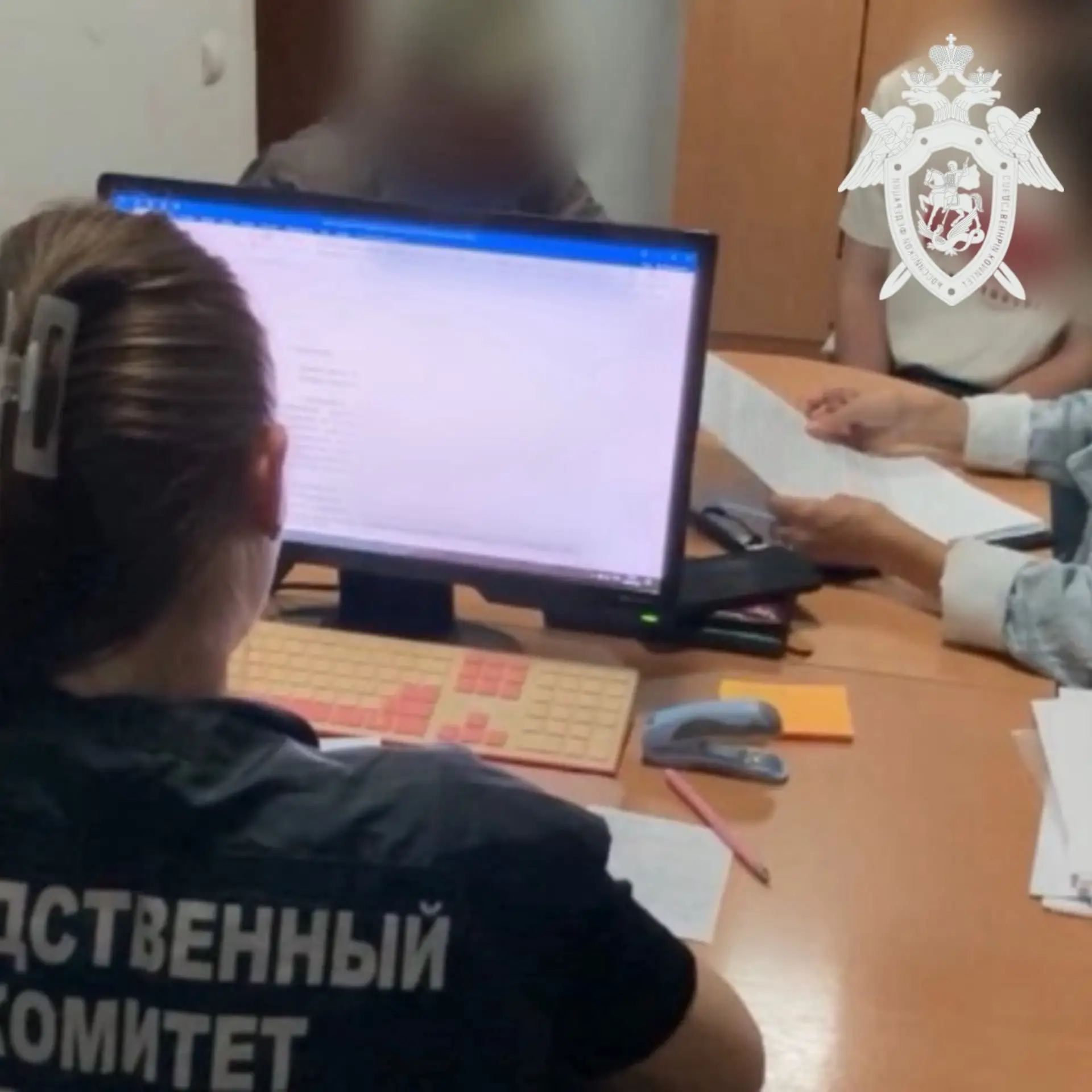 За разбой с ножом на лестничной площадке арестовали троих молодых людей в Ставрополе пресс-служба СУ СКР по Ставрополью