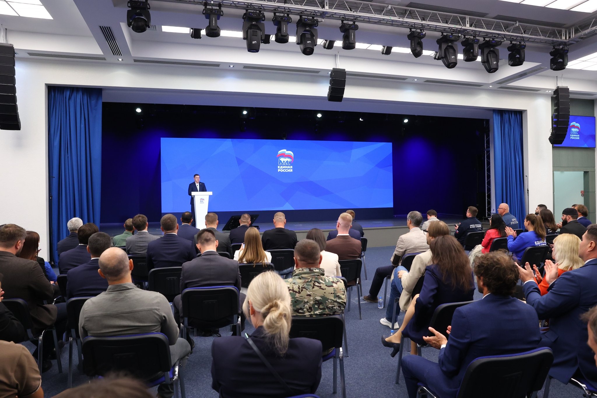 Волонтёры предложили новые форматы подготовки и координации добровольцев Пресс-служба ЕР