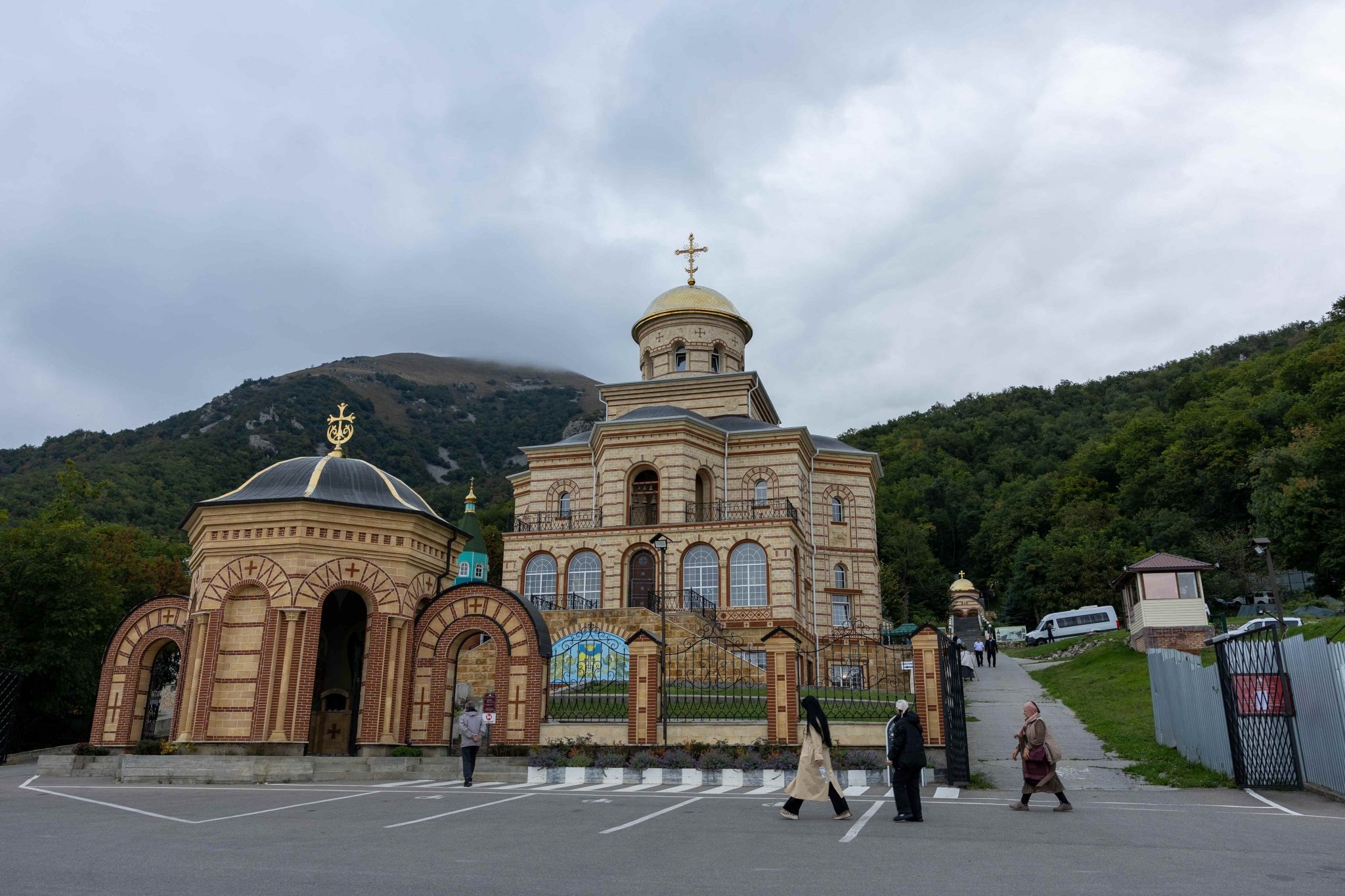 Главный собор Успенского Второафонского монастыря освятили в Пятигорске - его строили с 2014 года пресс-служба Пятигорской епархии