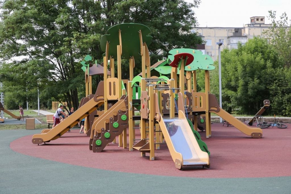В Демино завершили благоустройство нового сквера